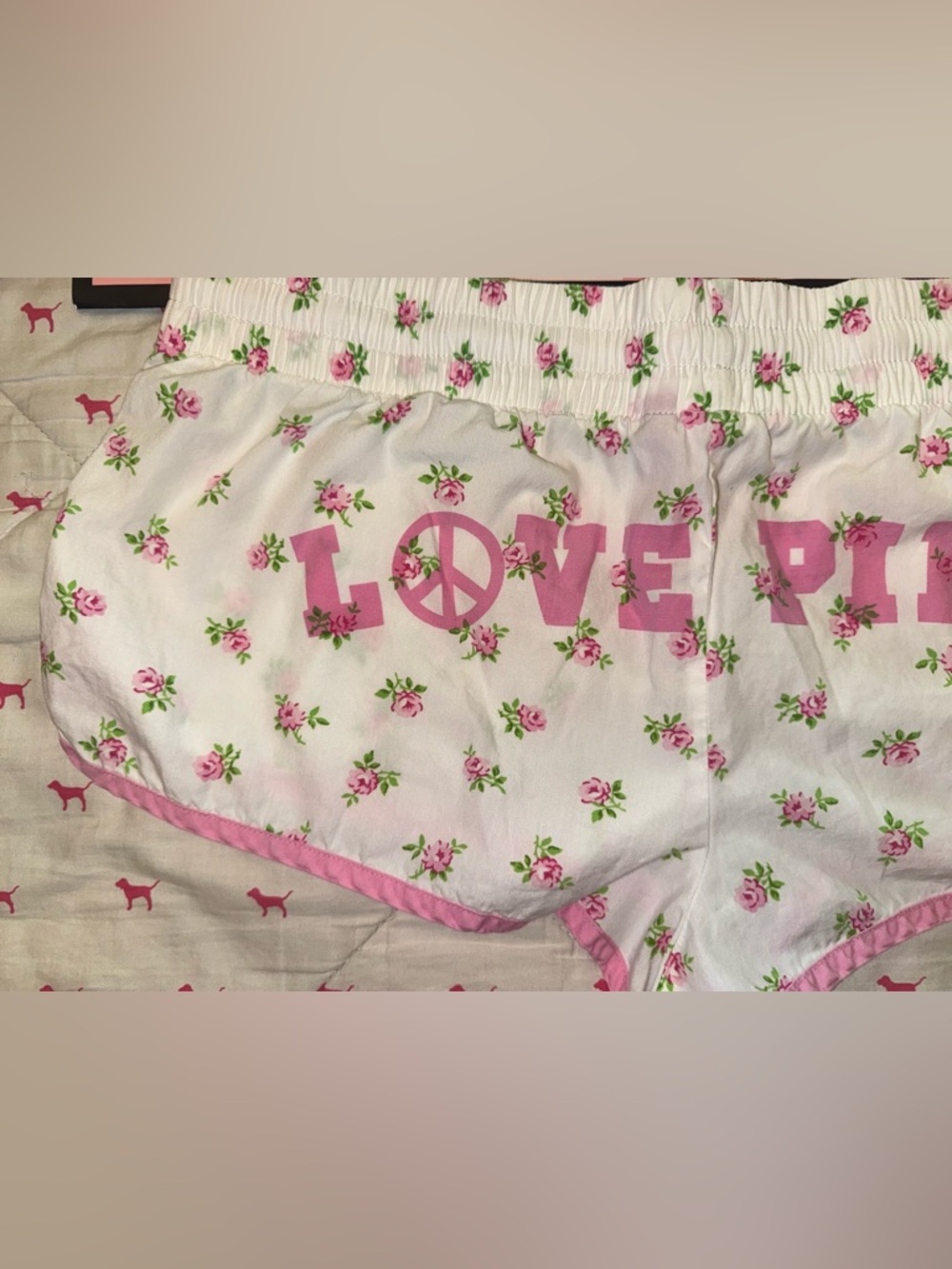 VS PINK VINTAGE Y2K SET FLORAL LOVE BOOTY SHORTS & LACE TRIM CAMI TANK TOP NWOT - Picture 7 of 13